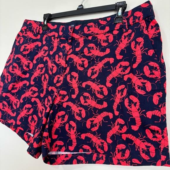 J. Crew Factory Plus Size 16 Navy Red Lobster print classic chino shorts - Picture 4 of 15